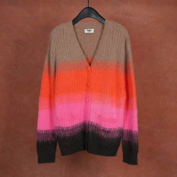 팬디 그라데이션 더블 포켓 V넥 카디건