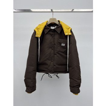 미우미우 콘트라스팅 후드 다운 재킷