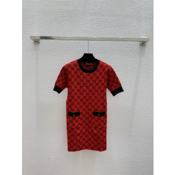 구찌 콘트라스팅 레터 라운드넥 우너피스