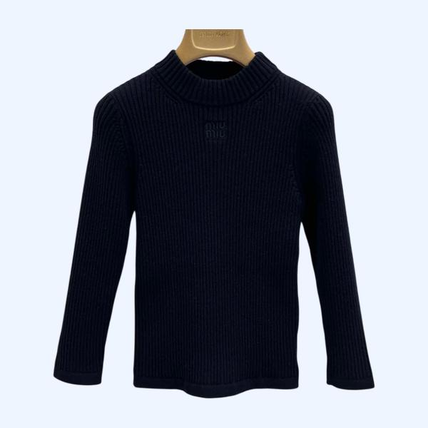 미우미우 로고 자수 니트 스웨터