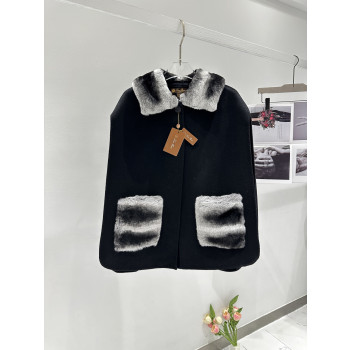 로로피아나 핸드메이드 베스트