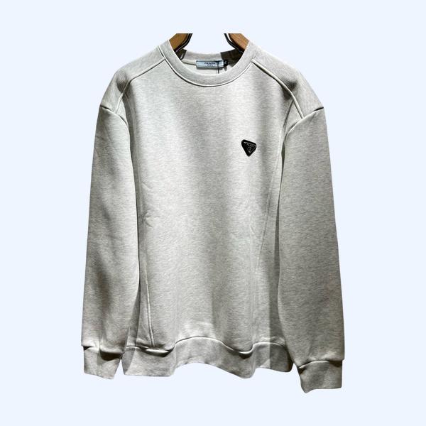 프라다 플러스 스웨타 셔츠