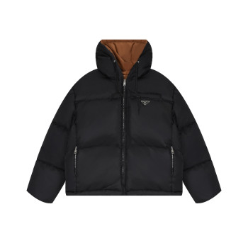 프라다 다운 재킷