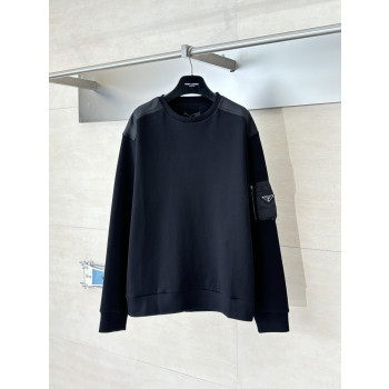 프라다 라운드넥 셔츠