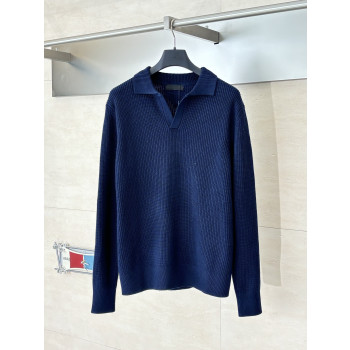 프라다 트라이 앵글 컵 씨넷 넥 니트