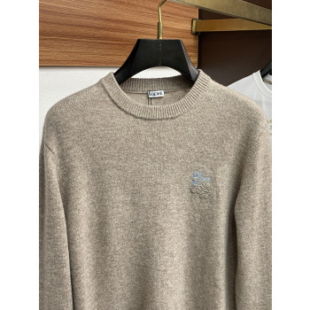 로에베 라운드넥 울 스웨터