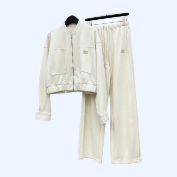 미우미우 캐주얼 세트