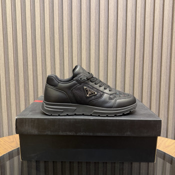 프라다 에나멜 로고슈즈